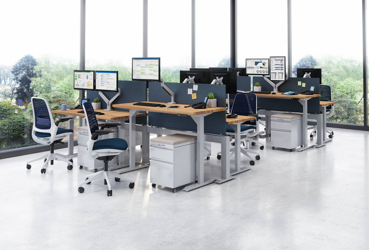 Envoy-1 - Envoy-2 - Mid HAT 4-pack - nature backdrop Envoy 1 Envoy 2 Mid HAT 4 pack nature backdrop <ul> <li>Screen size: Up to 32"</li> <li>Mount supports monitors 2.2 - 19.8 lbs.</li> <li>Color: Silver</li> <li>Height Adjustment: 13.2 | Extension Range 23.7"</li> <li>Pivot: Landscape / Portrait</li> <li>Rotation: 270° at base, 360° at mid joint, 180° at upper joint</li> <li>VESA Compatibility: 75 & 100mm, quick-release adapter included</li> <li>Warranty 10 years</li> </ul>